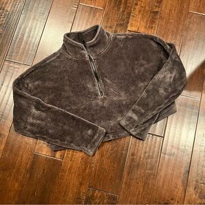 Urban Outfitters Dark Brown Zip-Up Plush Fleece Gray Sweater Size M